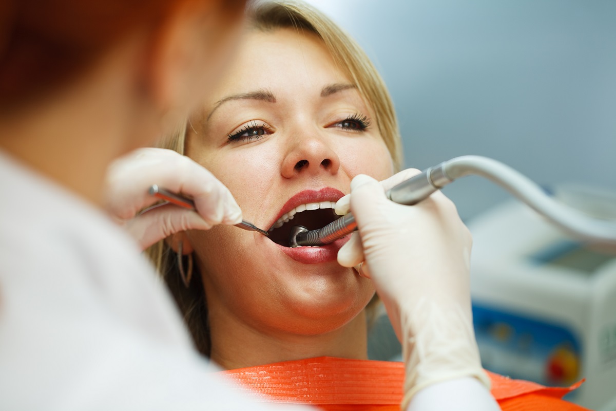 Как поддерживать здоровье зубов правильно?